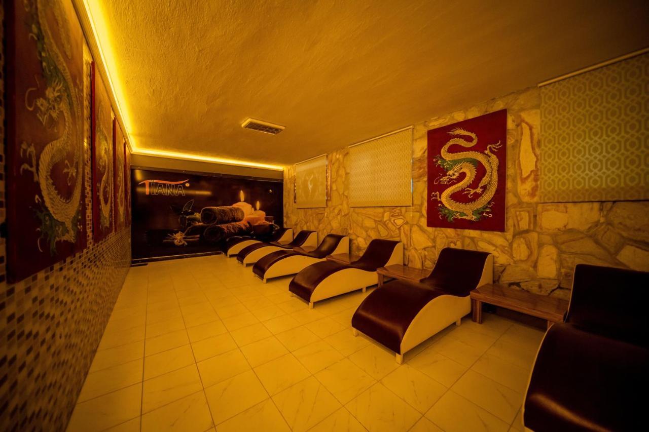 Tiana Beach Resort Turgutreis Exterior foto
