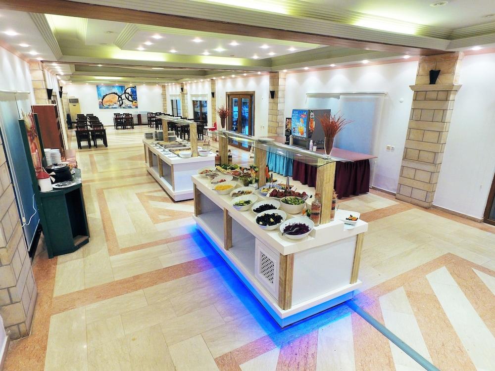 Tiana Beach Resort Turgutreis Exterior foto
